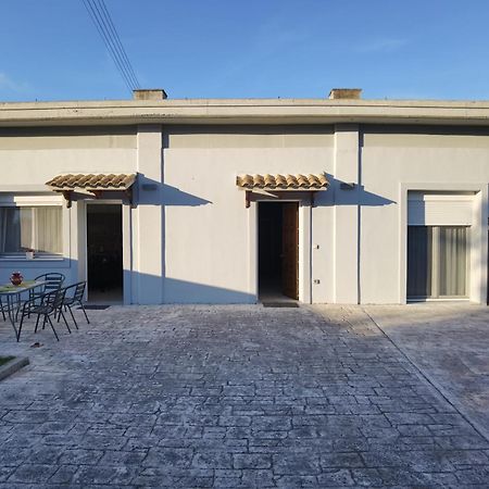 Villa Intemella Kompítsion エクステリア 写真