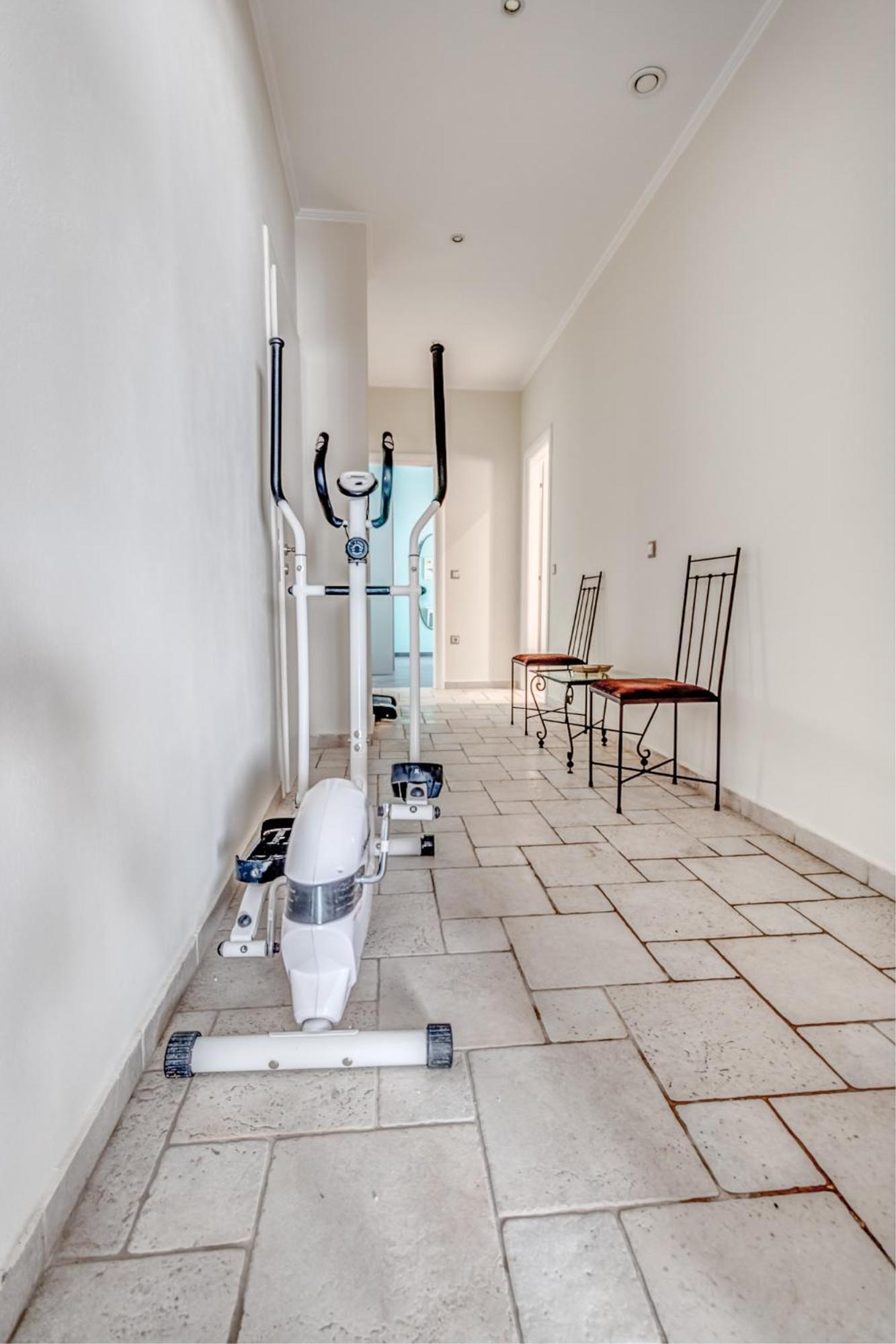 Villa Intemella Kompítsion エクステリア 写真