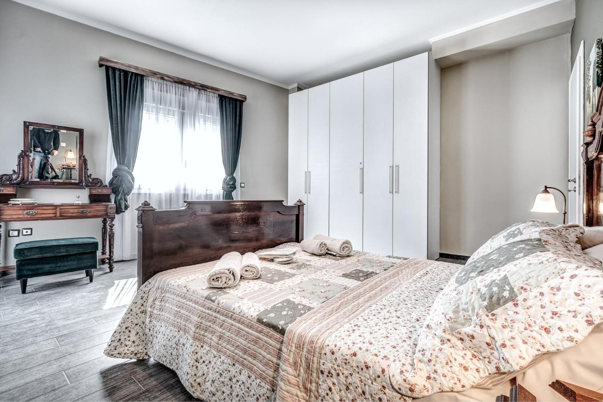 Villa Intemella Kompítsion エクステリア 写真
